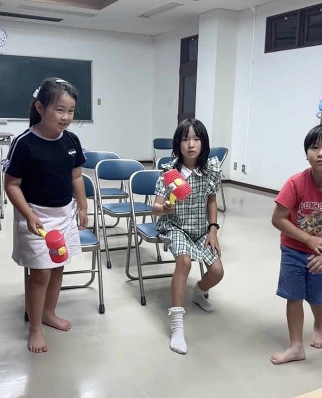 Kevin's English Class photo 5